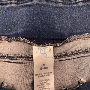 Stretchy Jeans! - Size 9/10